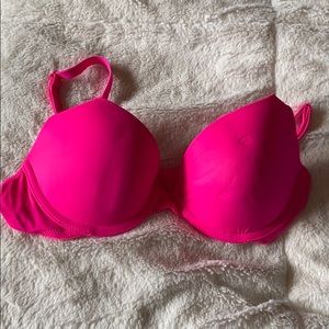 Victoria’s Secret Pink bra